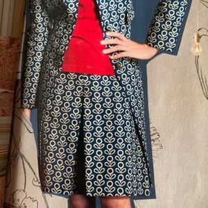 BODEN blue jacquard floral kick pleat skirt size 10 like new